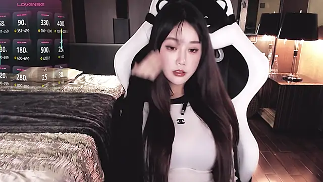 Cartier-  Daji- online show from October 2025 01:06:02 PM