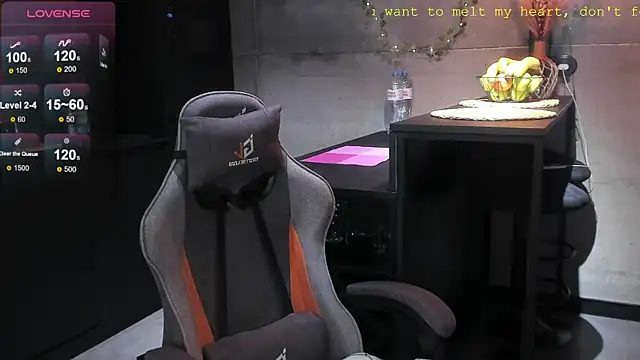 EvaBae online show from January 2025 04:44:01 PM