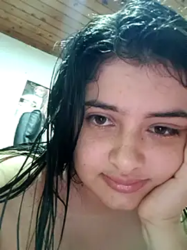 Stephania 18 online show from February 2025 02:26:01 AM