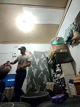 Snapshot of Tigermanboy chatting on October 2025 04:57:02 PM Tigermanboy online show from October 2025 04:57:02 PM