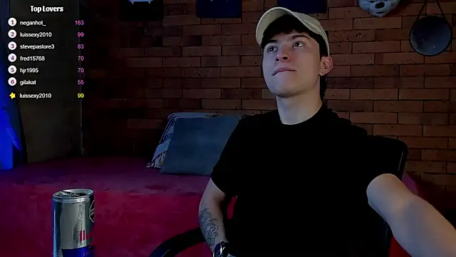 Ares Dickson online show from December 2024 03:29:01 AM