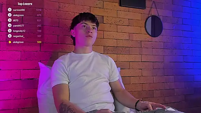 Ares Dickson online show from January 2025 05:30:01 AM