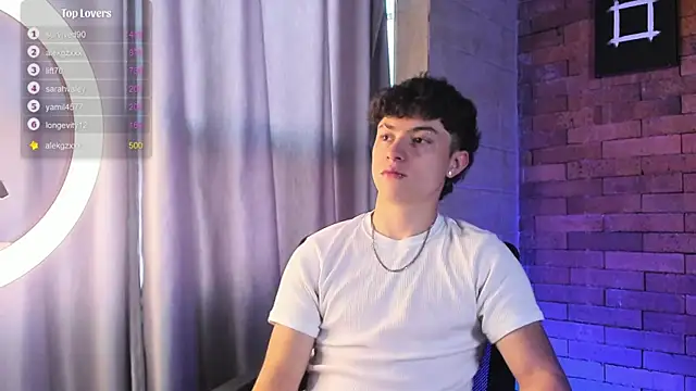 Ares Dickson online show from January 2025 09:28:01 PM