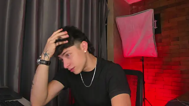 Ares Dickson online show from January 2025 04:14:02 AM