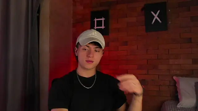 Ares Dickson online show from February 2025 04:59:01 AM