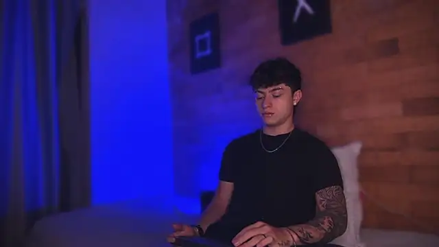 Ares Dickson online show from March 2025 09:56:01 AM