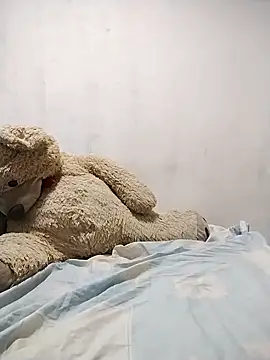 Gutierrez6383 online show from September 2025 03:24:01 PM