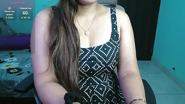 Snapshot of Jass-Karan chatting on February 2026 06:29:02 AM Jass-Karan online show from February 2026 06:29:02 AM