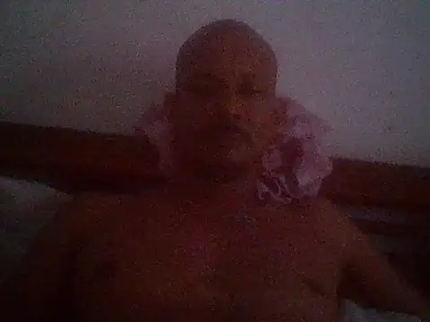 Snapshot of snoppie chatting on June 2026 04:12:01 PM snoppie online show from June 2026 04:12:01 PM