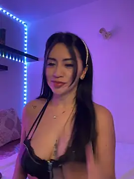 Snapshot of tamara_jay chatting on February 2025 09:23:02 PM tamara jay online show from February 2025 09:23:02 PM