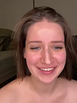 nerdynina online show from December 2024 02:43:01 AM