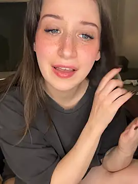 nerdynina online show from January 2026 01:31:01 AM