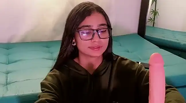 thalia 066 online show from December 2024 03:22:02 PM