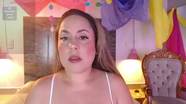 Snapshot of Alisson_zambrano chatting on January 2025 08:21:02 PM Alisson zambrano online show from January 2025 08:21:02 PM