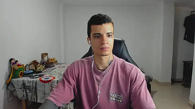 Snapshot of Balo_lovers chatting on January 2025 01:52:01 PM Balo lovers online show from January 2025 01:52:01 PM