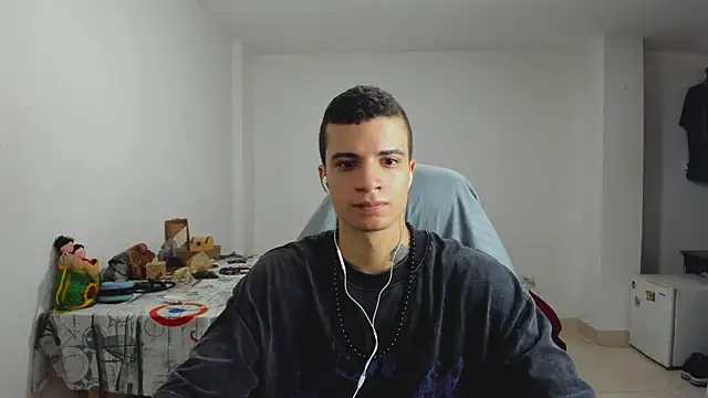 Snapshot of Balo_lovers chatting on February 2025 02:24:01 PM Balo lovers online show from February 2025 02:24:01 PM