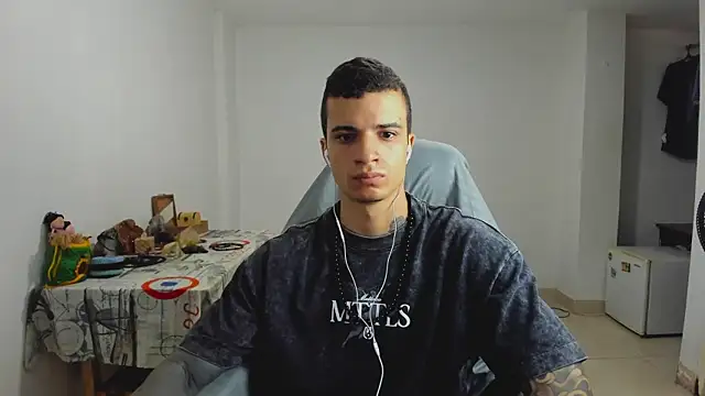 Snapshot of Balo_lovers chatting on February 2025 02:48:01 PM Balo lovers online show from February 2025 02:48:01 PM