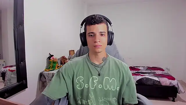 Snapshot of Balo_lovers chatting on February 2025 02:36:01 PM Balo lovers online show from February 2025 02:36:01 PM