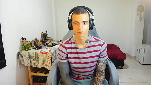 Snapshot of Balo_lovers chatting on March 2025 01:59:02 PM Balo lovers online show from March 2025 01:59:02 PM