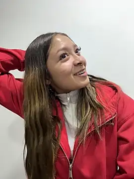 Victoria Adams14 online show from November 2025 03:01:02 AM