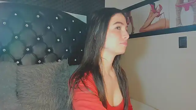 diana queen  online show from May 2026 03:57:02 AM