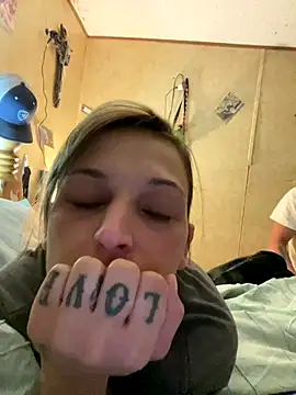 Snapshot of Nicole96666 chatting on October 2025 11:33:02 AM Nicole96666 online show from October 2025 11:33:02 AM