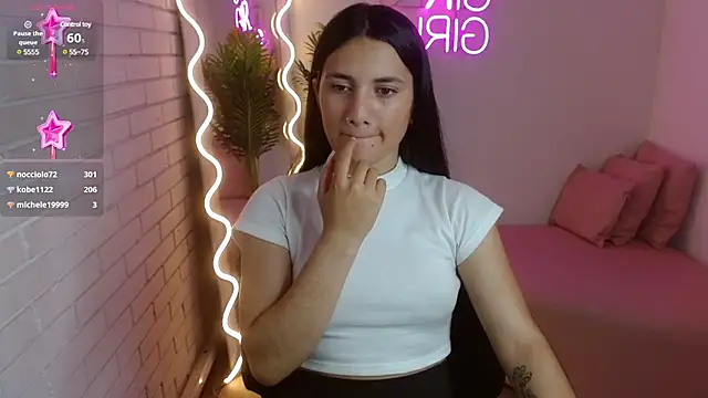 Chiara tay online show from January 2025 01:32:01 AM