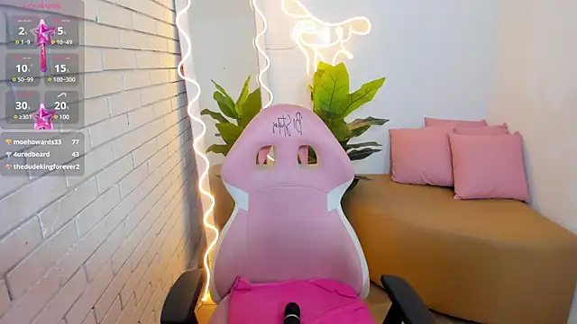 Chiara tay online show from February 2025 10:21:02 PM