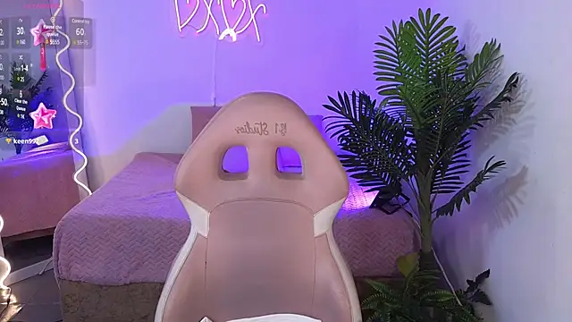 Chiara tay online show from February 2025 07:21:01 AM