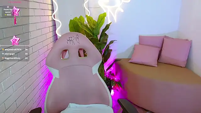 Chiara tay online show from February 2025 09:45:02 AM