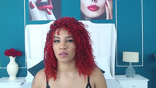 RubyRossel online show from December 2024 01:00:02 PM