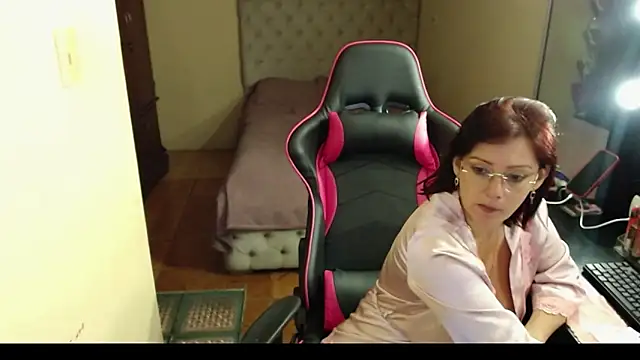 Carol Scottt online show from January 2025 04:11:02 PM