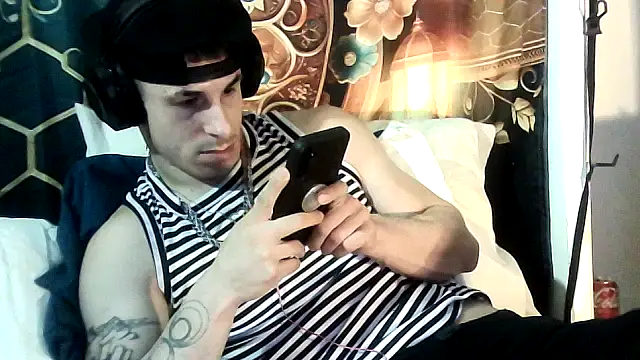 --D-a-D-D-y- online show from November 2025 07:50:01 AM