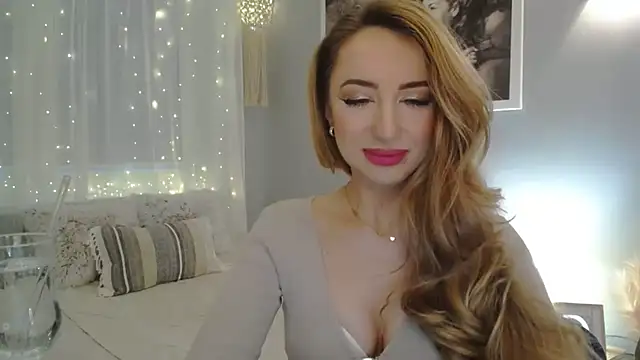 JulietteDiamond online show from January 2025 03:14:02 PM