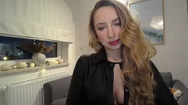 JulietteDiamond online show from November 2025 03:13:02 PM