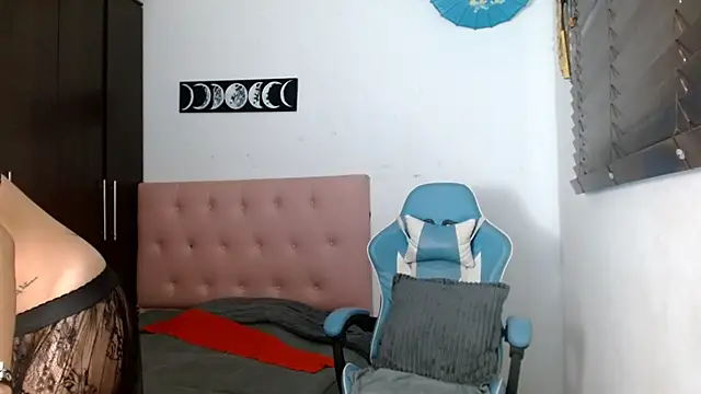 TokioStar online show from November 2025 12:37:01 PM