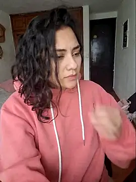 Thaliacooper  online show from December 2024 08:05:02 PM