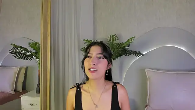 Susana Sanchez online show from May 2026 04:10:02 AM