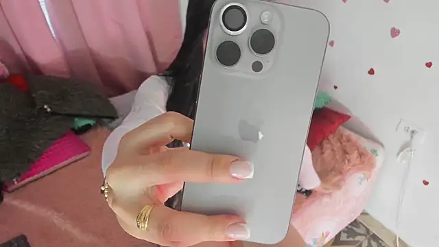 msschloee  online show from February 2026 11:09:01 PM