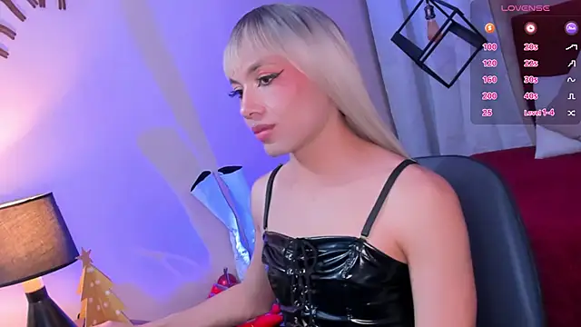 Megan Do Santos online show from December 2024 08:43:01 PM