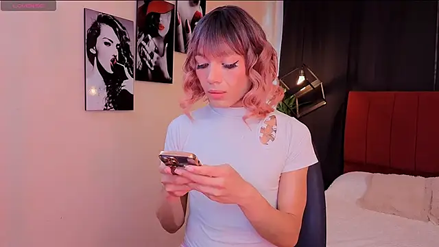 Megan Do Santos online show from September 2025 07:52:01 PM