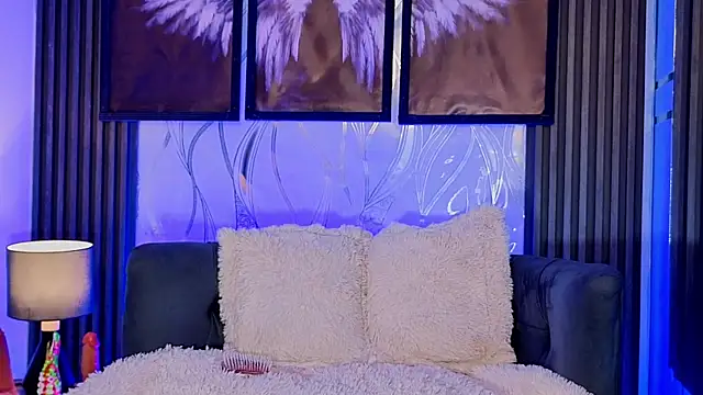 Megan Do Santos online show from March 2026 08:21:02 PM