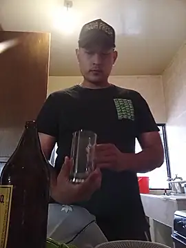 Zordomud0 online show from February 2026 07:39:02 PM