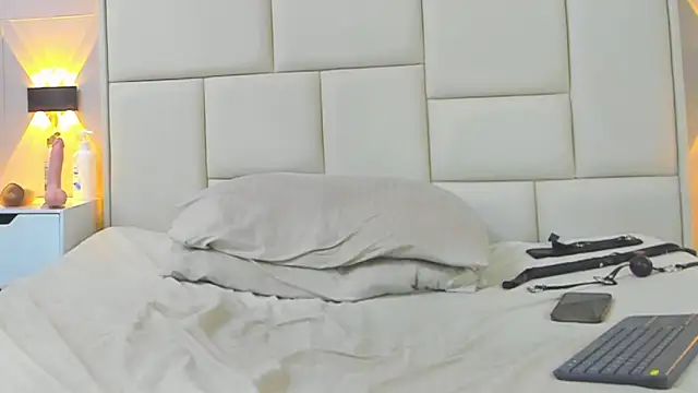 angel adamx online show from March 2025 06:26:02 AM