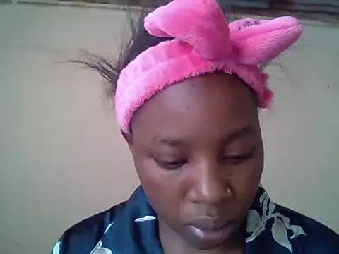 Queen loveer online show from February 2025 09:24:01 AM