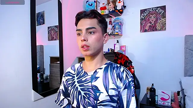 OwenBluee online show from February 2026 06:22:01 AM