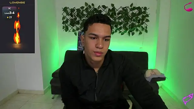 Taylor John online show from December 2024 02:02:01 PM