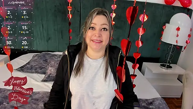 PandoraB  online show from February 2025 11:38:02 AM