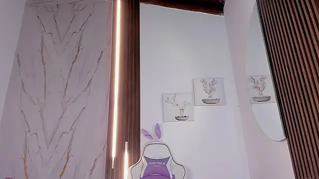 mia six66 online show from October 2025 11:39:01 AM