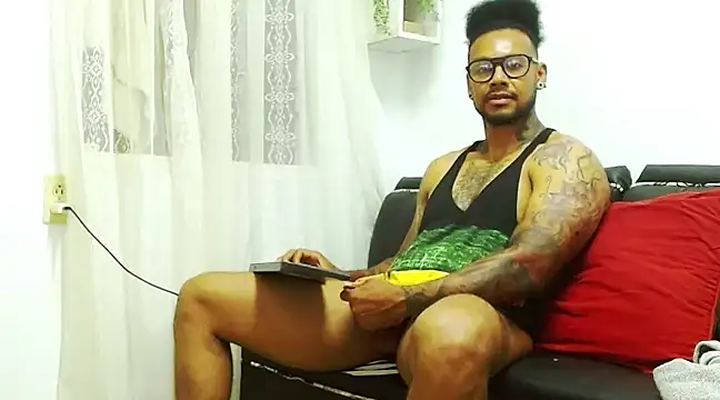 LewisStrong online show from January 2025 12:00:01 AM